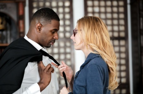 Businesswoman Alexa Grace seduces a black man with a long dick in her office