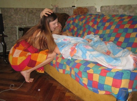Horny young girl wakes up her boyfriend for an urgent fuck