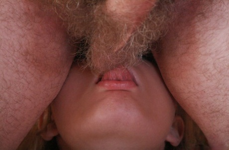 Blonde preggo Darleen licks her man's hairy balls and gets drilled on the sofa