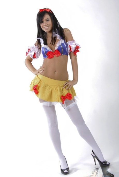 Cute teen girl Destiny Moody exposes herself while dressed as Snow White