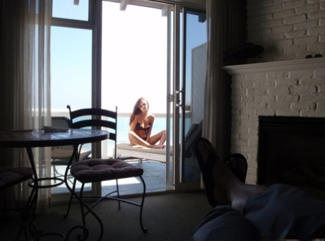 Naughty girlfriend Whitney takes pictures of her juicy body by herself