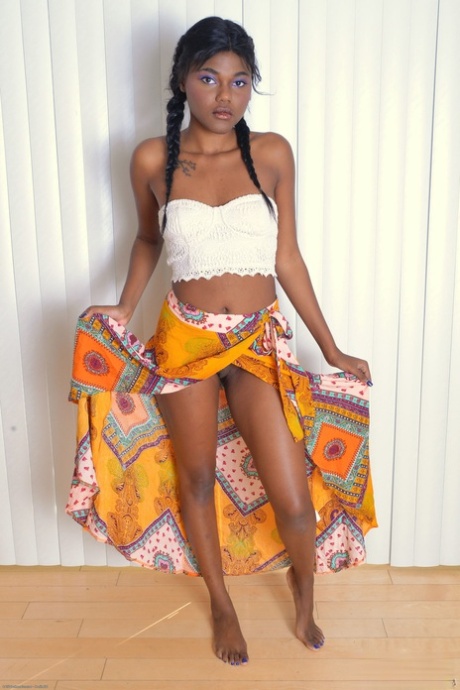 Skinny ebony amateur Yara Skye strips and spreads her twat in a solo