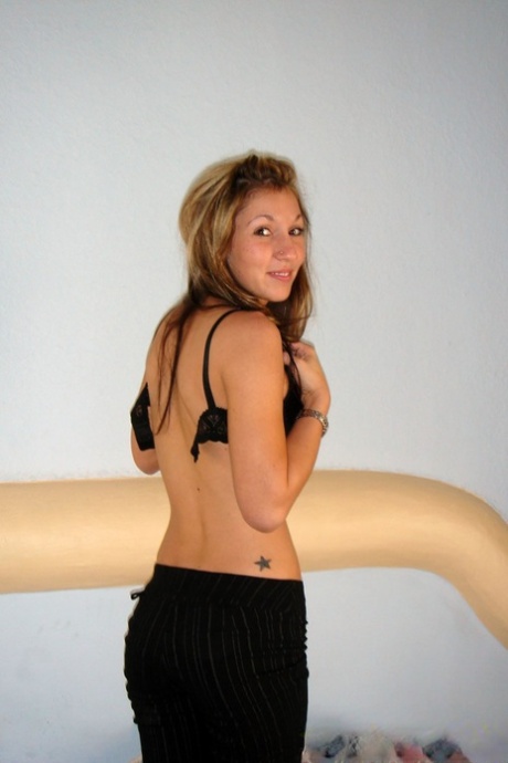 Cute looking teenage model Chloie Seven blowing a large dong in POV