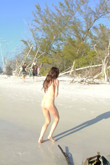 Beautiful amateur babe with big boobs Michelle flaunts them outdoors