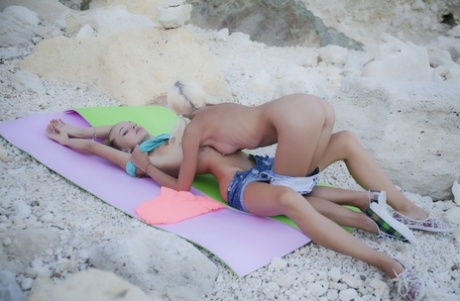Skinny teens Milena D & Nika N enjoying GG cunnilingus during yoga outdoors