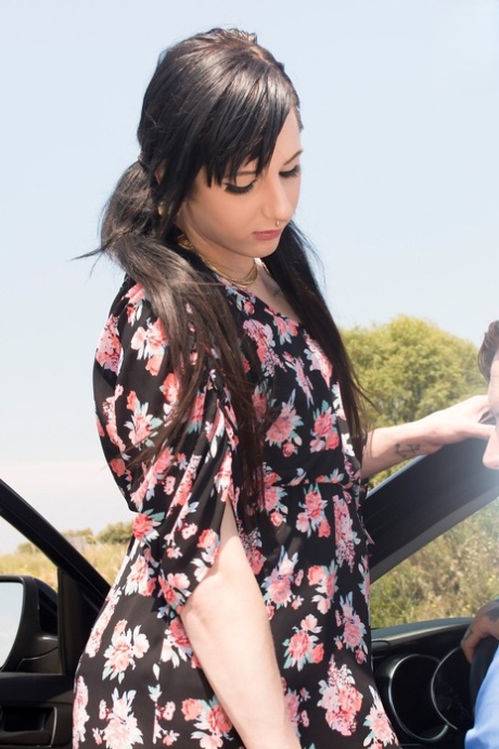 TGirl Pornstar featuring Treasure Barbie Sex Pictures