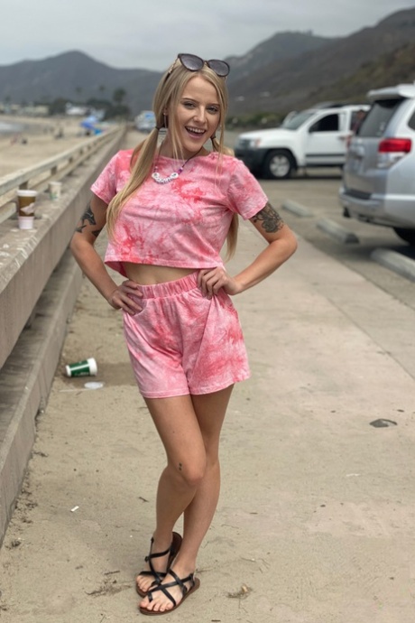 ATK Girlfriends featuring Paris White Hot Pics