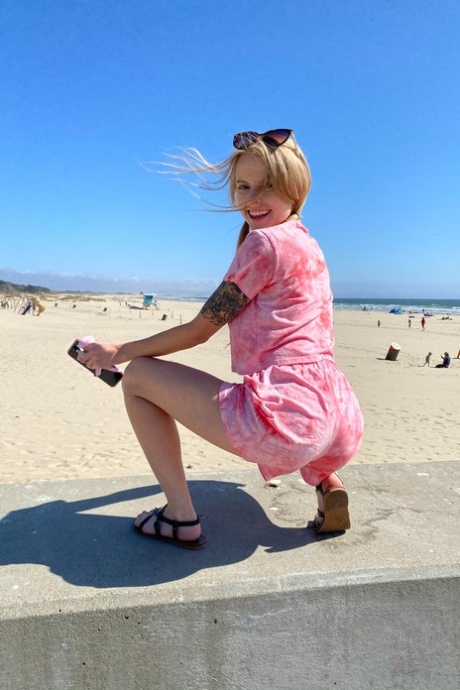 ATK Girlfriends featuring Paris White Hot Pics