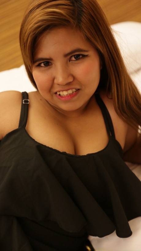 Asian fatty Pa B getting her pretty mouth and pussy dicked deeply