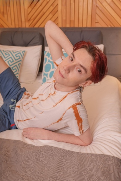 Boy Fun performed by Karol Gajda XXX Porn Pics