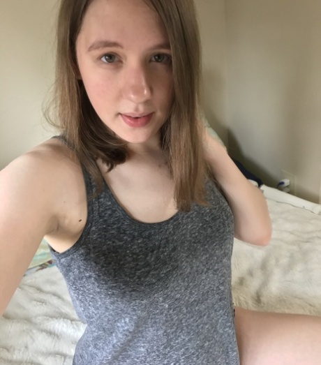 Ersties performed by Tzara Marie Naked Porn Pics
