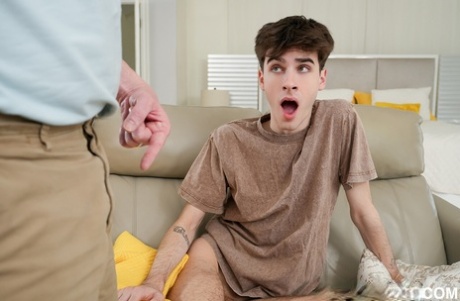 Family Dick featuring Brody Kayman, Max Mabry Nude XXX
